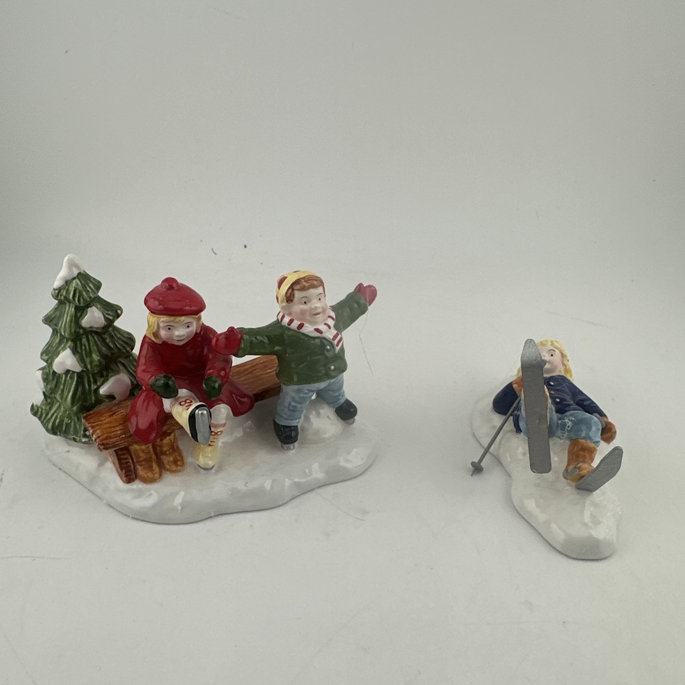 Department 56 Original Snow Village Skaters And Skiers Set of 2 54755 With Box